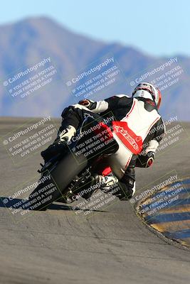 media/Jan-09-2022-SoCal Trackdays (Sun) [[2b1fec8404]]/Turn 12 Backside (130pm)/